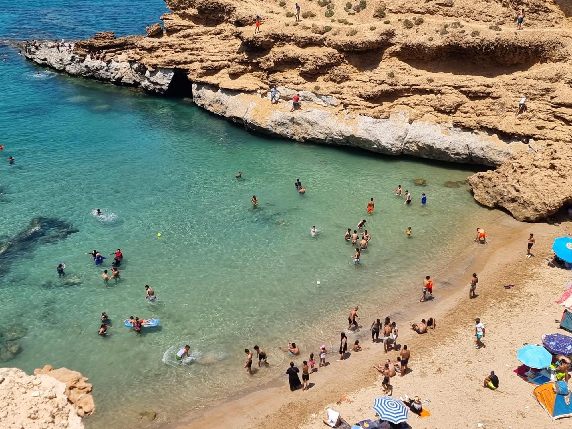 Appart Moderne Nador Al Jadid Pres De La Corniche Exteriör bild